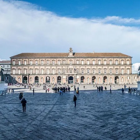 דירה Latt E Liett