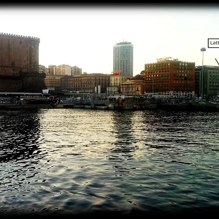 Latt E Liett * Naples