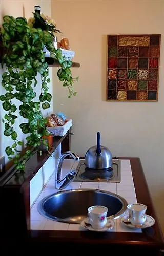 Latt E Liett アパート