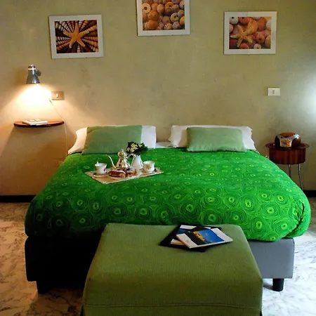 Latt E Liett Apartmán Neapol